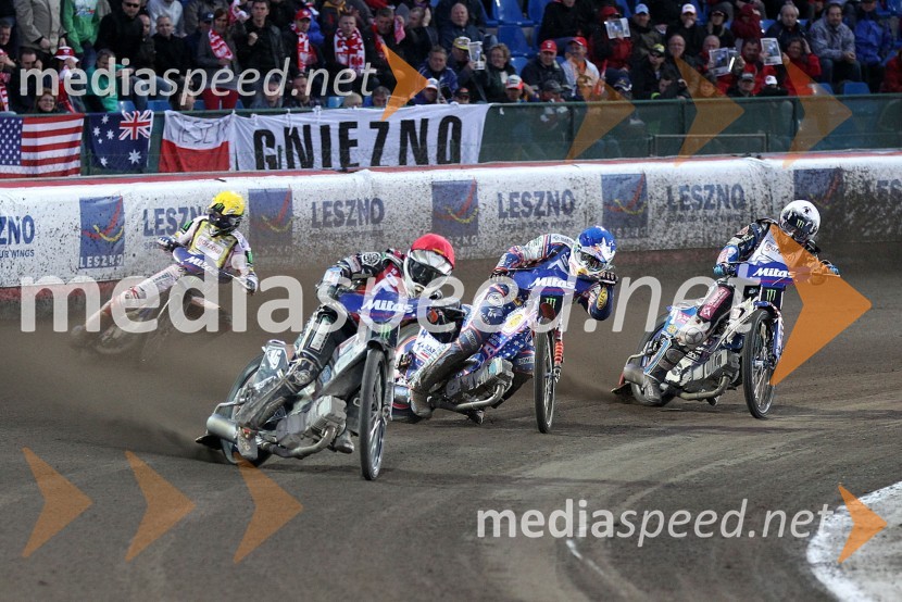 	Tomasz Gollob (Poljska), Josef Franc (Češka), Jason Crump (Avstralija) in Greg Hancock (ZDA)Speedway, Grand Prix 2012, VN Češke, dirka
