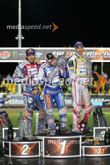 Jason Crump (Avstralija), 2. mesto, Nicki Pedersen (Danska), zmagovalec VN Češke in Tomasz Gollob (Poljska), 3. mestoSpeedway, Grand Prix 2012, VN Češke, dirka