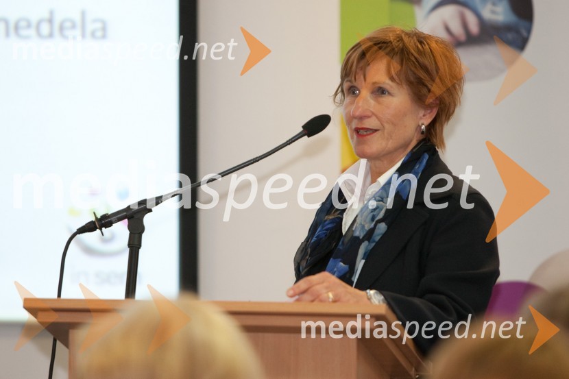 Kiti Cegnar Vitez, Osnovna šola Dušana Bordona KoperKonferenca Izberem nenasilje in sem svoboden, 1. dan