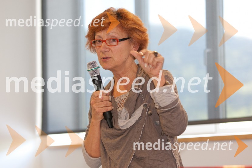 Marica Dobnik Žerjav, Osnovna šola Ivana Cankarja VrhnikaKonferenca Izberem nenasilje in sem svoboden, 1. dan