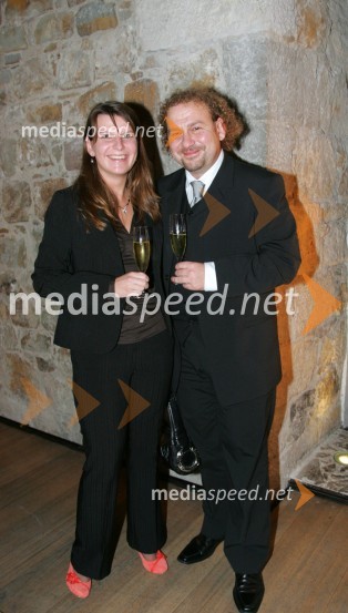 Darko Brlek, direktor Festivala Ljubljana in Janja Lamberger20 let kozmetike Kahne in 50 let Zdenke Kahne