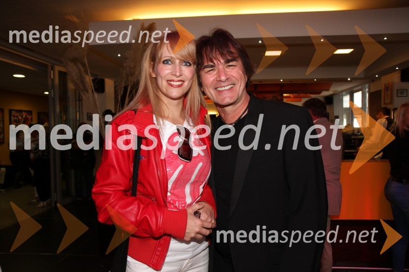 Tamara Vogrin, slikarka in Brane Kastelic, publicistOtvoritev razstave Braneta Kastelica