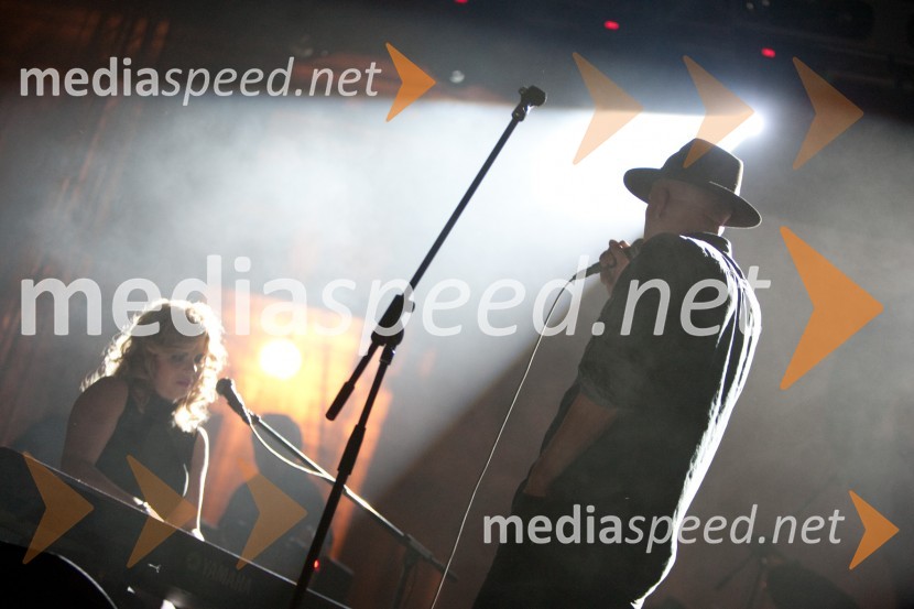 Neisha, glasbenica in Vlado Kreslin, glasbenikDan mladosti, koncert Vlada Kreslina z gosti