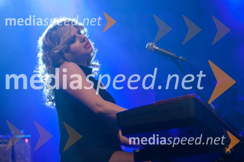Neisha, glasbenicaDan mladosti, koncert Vlada Kreslina z gosti