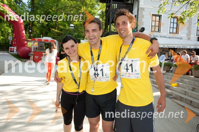 Ekipa PWCPoslovni tek trojk 2012