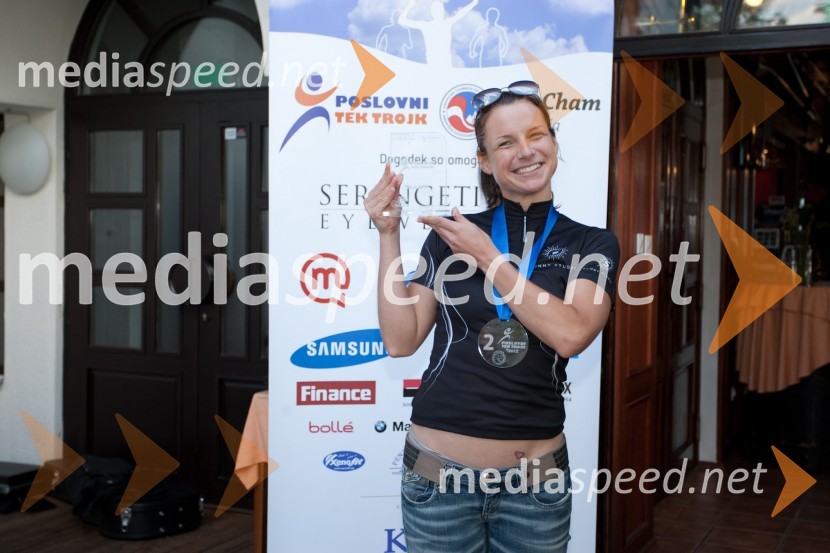 Barbara Clemenz Dimnik, najhitrejša ženskaPoslovni tek trojk 2012