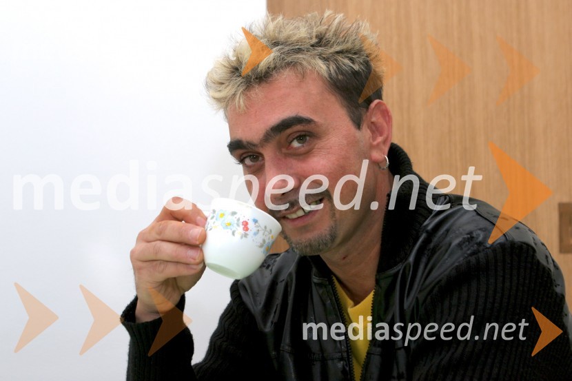 Fredi Miler, pevecFredi Miler, na obisku