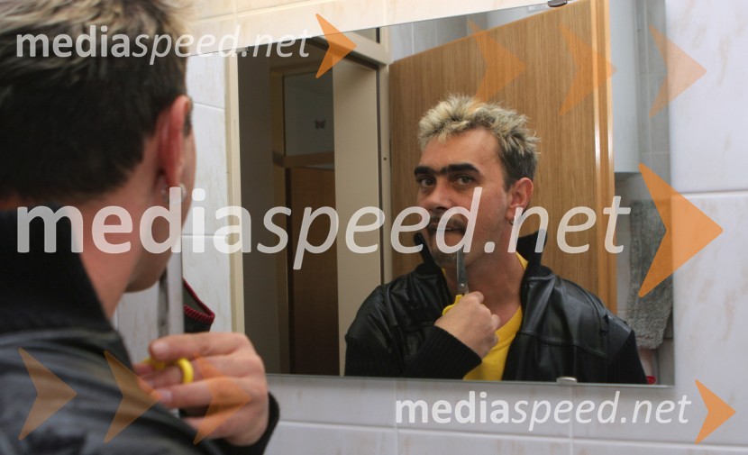 Fredi Miler, pevecFredi Miler, na obisku