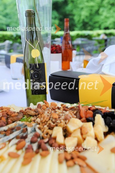 P&F Jeruzalem Ormož in P&F Jeruzalem Ljutomer, predstavitev vina letnika 2011