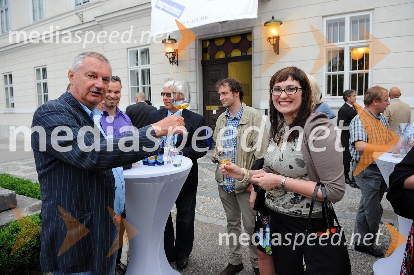 Jože Jerman, novinar Večera in Sanja Majić, svetovanje za PR in marketing za P&F Jeruzalem Ormož
P&F Jeruzalem Ormož in P&F Jeruzalem Ljutomer, predstavitev vina letnika 2011