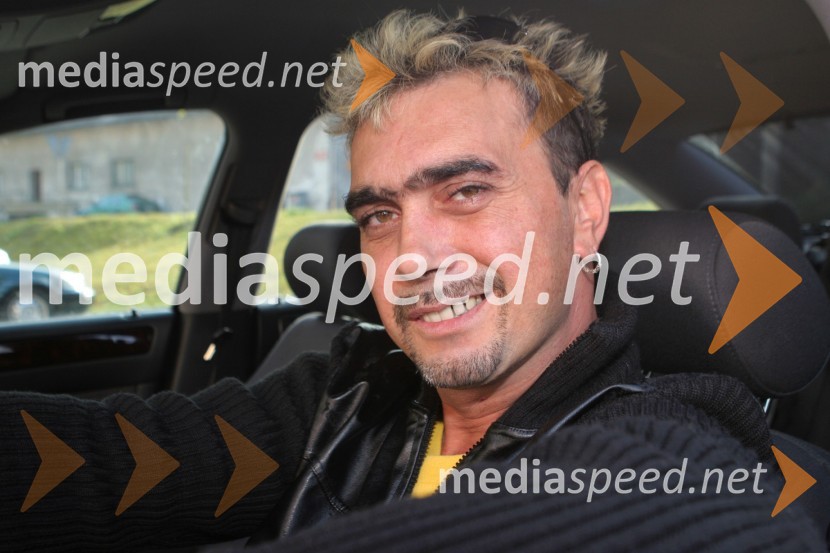 Fredi Miler, pevecFredi Miler, na obisku