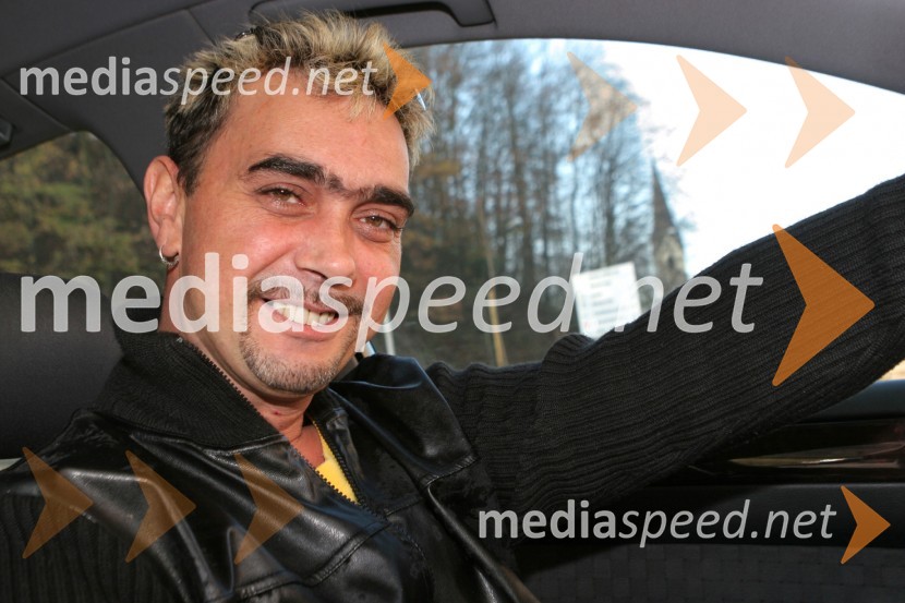 Fredi Miler, pevecFredi Miler, na obisku