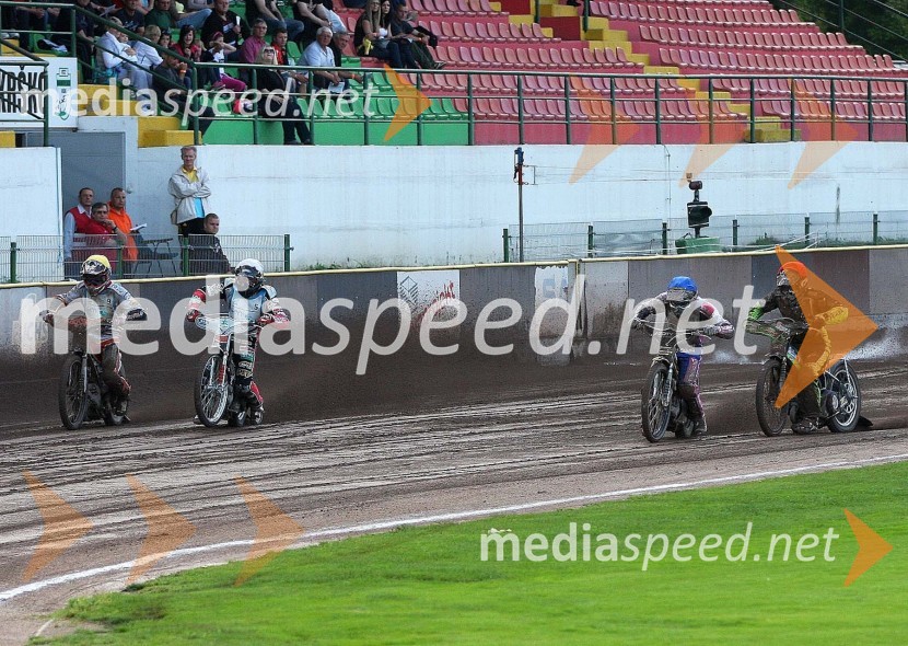 Aleksander Čonda (AMD Krško), Samo Kukovica (AMD Krško), ..., Žiga Radkovič (AMD Krško)Speedway, dirka za Zlati znak 2012