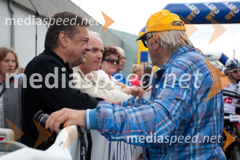 	Zoran Jankovič, župan Mestne občine Ljubljana in TOne Fornezzi Tof, novinarMaraton Franja 2012