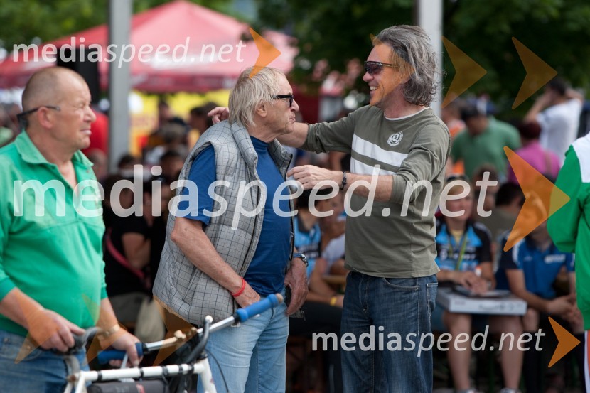 Tone Fornezzi Tof, novinar in Primož Kališnik, urednik Delove priloge PoletMaraton Franja 2012