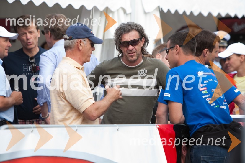 Jože Mermal, predsednik uprave BTC, Primož Kališnik, urednik Delove priloge Polet in 	Tim Farčnik, generalni sekretar organizacijskega odbora svetovnega prvenstva v veslanju, Bled 2011Maraton Franja 2012