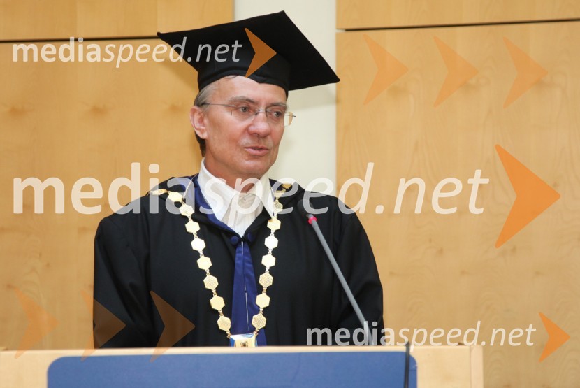Prof. dr. Danijel Rebolj, rektor Univerze v MariboruUniverza v Mariboru, promocija doktorjev znanosti