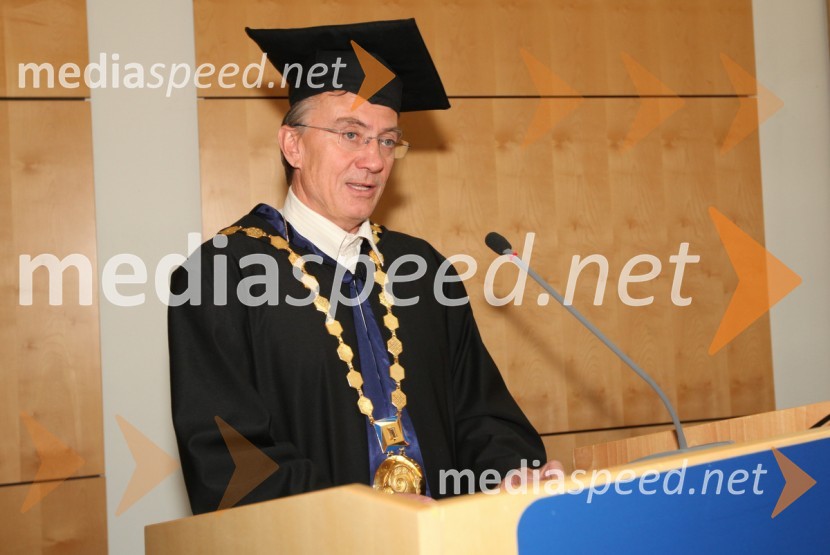 	Prof. dr. Danijel Rebolj, rektor Univerze v MariboruUniverza v Mariboru, promocija doktorjev znanosti