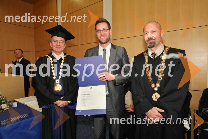 Prof. dr. Danijel Rebolj, rektor Univerze v Mariboru, dr. Blaž Šamec, Fakulteta za strojništvo UM in prof. dr. Niko Samec, dekan Fakultete za strojništvo Univerze v MariboruUniverza v Mariboru, promocija doktorjev znanosti