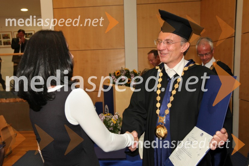 Dr. Tanja Botić, Medicinska fakulteta UM in prof. dr. Danijel Rebolj, rektor Univerze v MariboruUniverza v Mariboru, promocija doktorjev znanosti