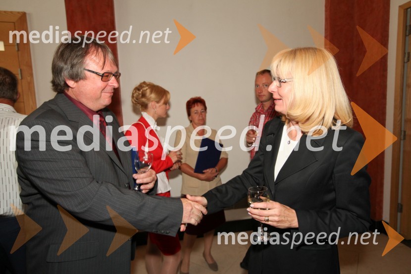 Dr. Samo Lubej, Fakulteta za gradbeništvo UM in prof. dr. Sonja Šostar Turk, Fakulteta za strojništvo UMUniverza v Mariboru, promocija doktorjev znanosti