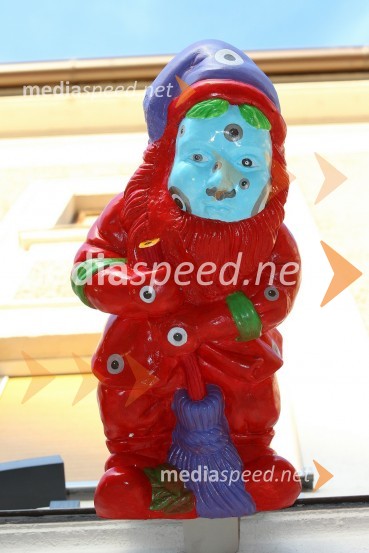 Vrtni palčekVrtni palčki okupirali Maribor, galerija Hest