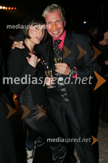 Tina Gorenjak, igralka in Igor Jelen, lastnik plesnega studia IgenNaomi Campbell v Sloveniji na zabavi Diners Black Card