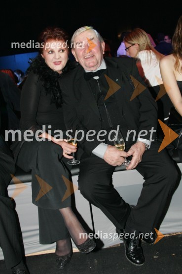 Jurij Souček, igralec in Milena Morača, operna pevkaNaomi Campbell v Sloveniji na zabavi Diners Black Card