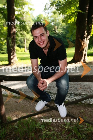 Dejan Vunjak, pevecDejan in Tina Vunjak