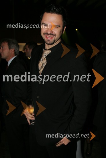 Petar Grašo, hrvaški pevecNaomi Campbell v Sloveniji na zabavi Diners Black Card