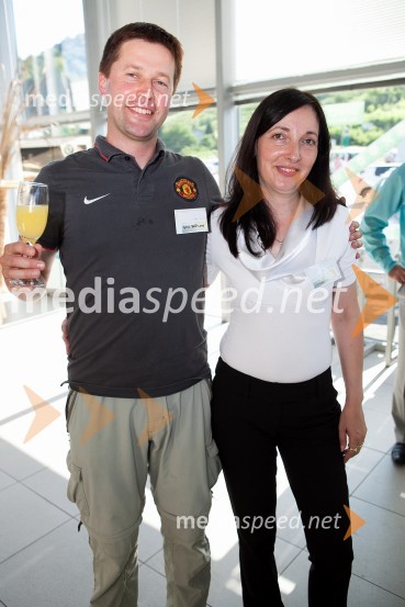 Terra Parzival se prebuja