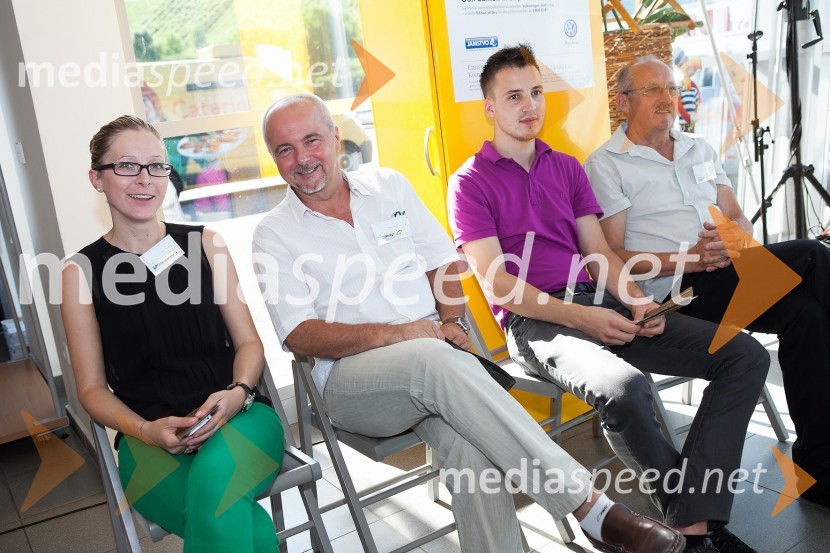 ..., ..., Peter Hribernik, Mizarstvo Hribernik ter Vinko Hribernik, Mizarstvo HribernikTerra Parzival se prebuja