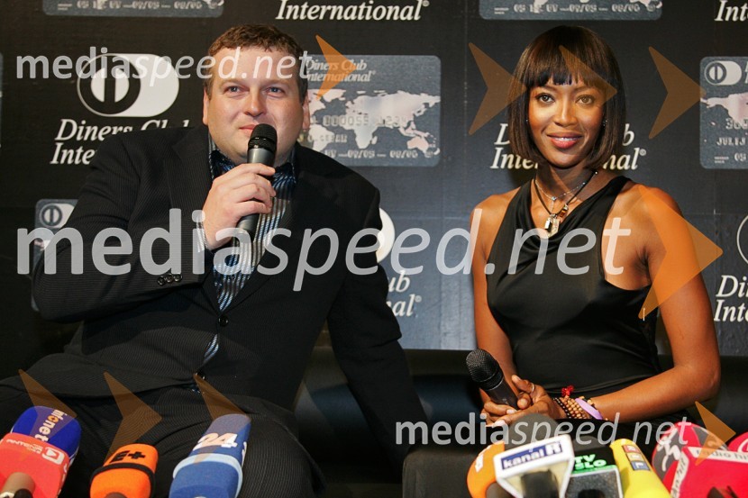 Tomaž F. Lovše in Naomi CampbellNaomi Campbell v Sloveniji na zabavi Diners Black Card
