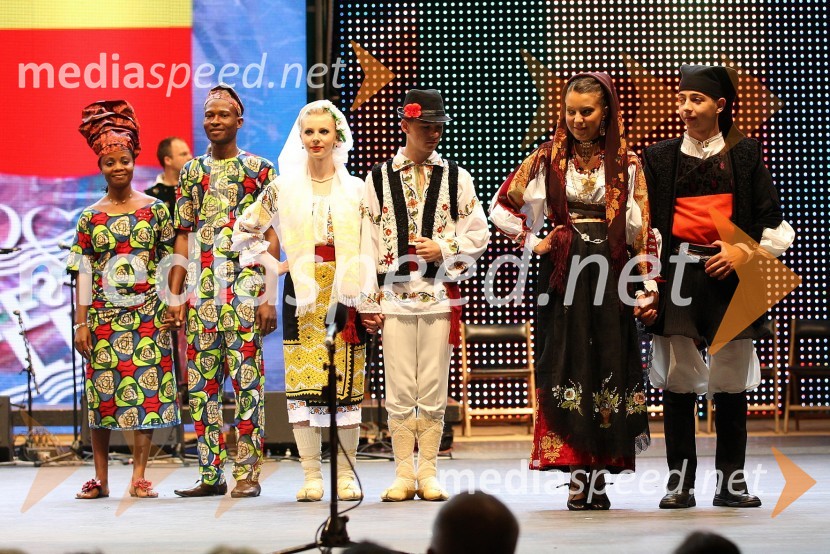 20. Festival Lent 2012, otvoritev 24. folklornega festivala Folkart