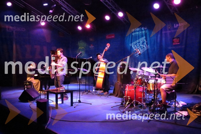Skupina Abstract society20. Festival Lent, festivalsko dogajanje
