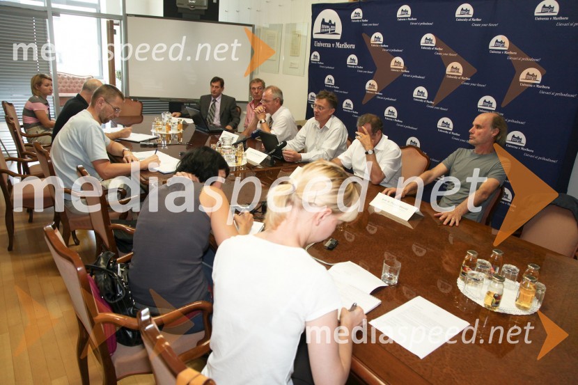 Univerza v Mariboru, seja Rektorske konference RS