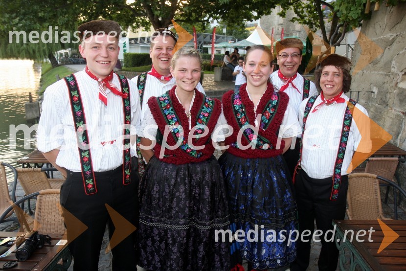 Folkloristi20. Festival Lent, zaključek 24. folklornega festivala Folkart