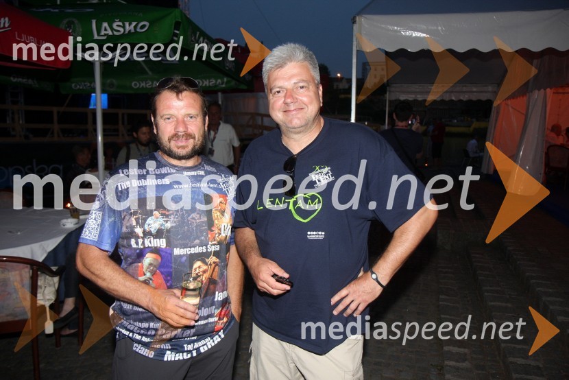 Andrej Borko, pomočnik direktorja Narodnega doma in Andrej Verlič, nekdanji podžupan Mestne občine Maribor20. Festival Lent, zaključek 24. folklornega festivala Folkart