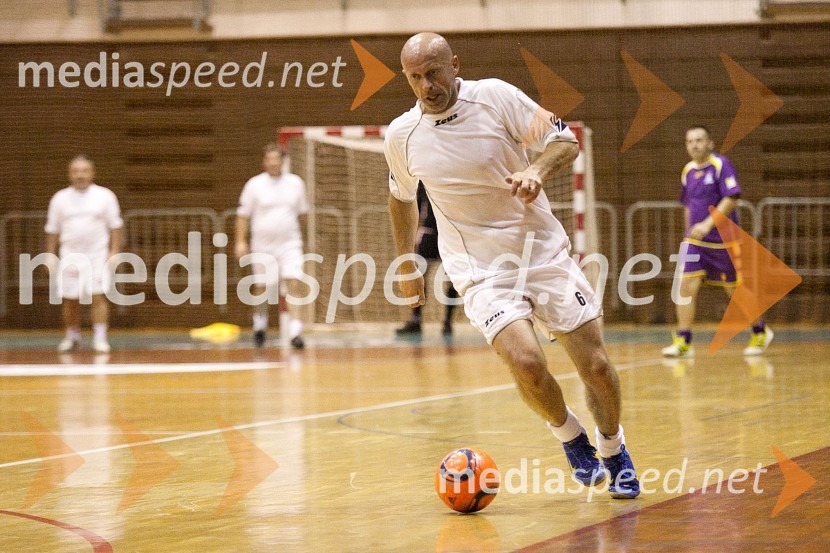 Mediaspeed Prijateljska tekma med predstavniki Vlade RS in MOM