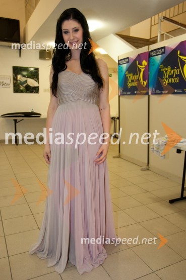 Eva Boto, pevka32. Festival Melodije morja in sonca