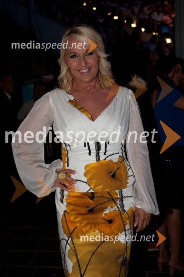 Alenka Godec, pevka32. Festival Melodije morja in sonca