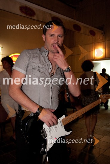 Vlado Pilja, glasbenik32. Festival Melodije morja in sonca