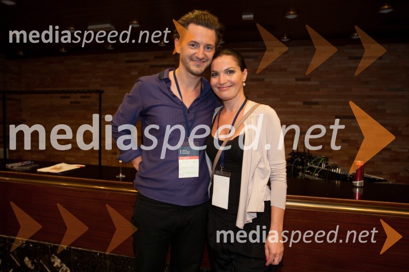 Martin Štibernik, glasbenik in soproga Jasmina32. Festival Melodije morja in sonca