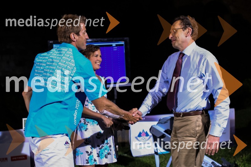 Iztok Čop, veslač, Sara Oblak, novinarka in voditeljica, dr. Žiga Turk, minister za izobraževanje, znanost, kulturo in športPredstavitev slovenske olimpijske reprezentance