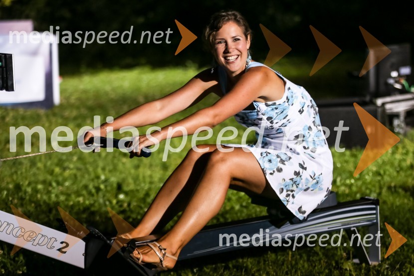 Sara Oblak, novinarka in voditeljicaPredstavitev slovenske olimpijske reprezentance