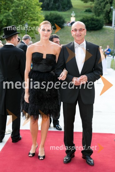 Heinz Slesak, generalni direktor Porsche Slovenija d.o.o. in ...Anin ples 2012