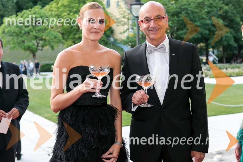 Heinz Slesak, generalni direktor Porsche Slovenija d.o.o. in ...Anin ples 2012