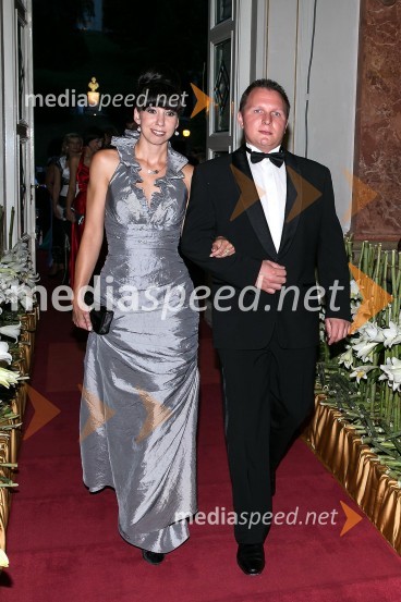 Ana Marija Maja Kveder in Marko Kastelic
Anin ples 2012