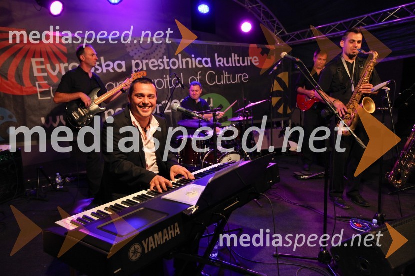 Uroš Perić – Perry, glasbenik in The Bluenote QuartetMaribor 2012 – EPK, Uroš Perić z gosti, koncert