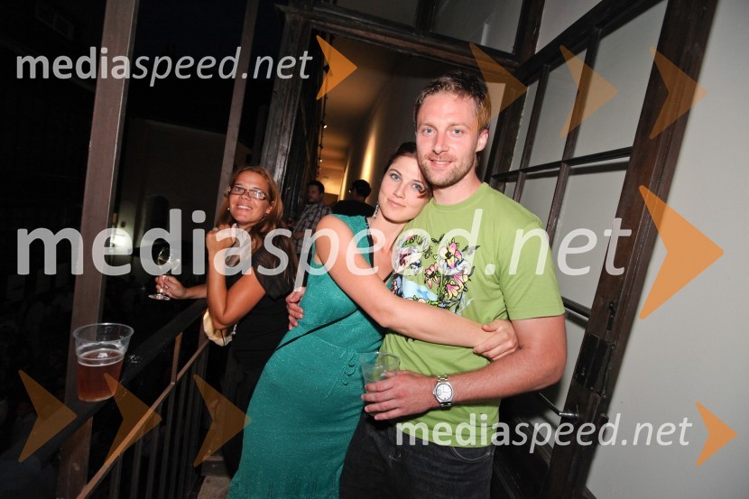 Maribor 2012 – EPK, Uroš Perić z gosti, koncert